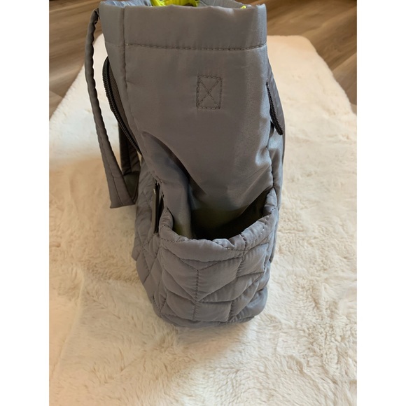 SkipHop, gray and lime green diaper bag EUC - Picture 15 of 16